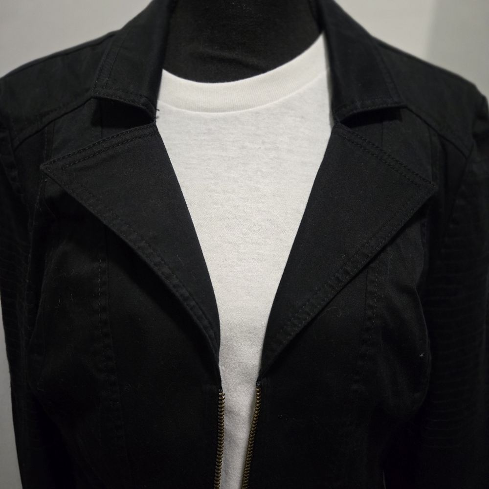 Guess black jacket - Picture 4 of 10